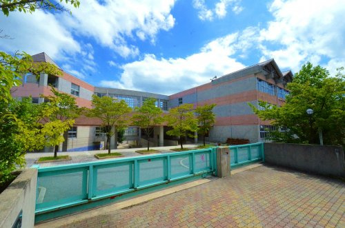 【小学校】西宮市立東山台小学校まで684ｍ