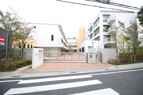 【小学校】練馬区立　大泉東小学校まで599ｍ