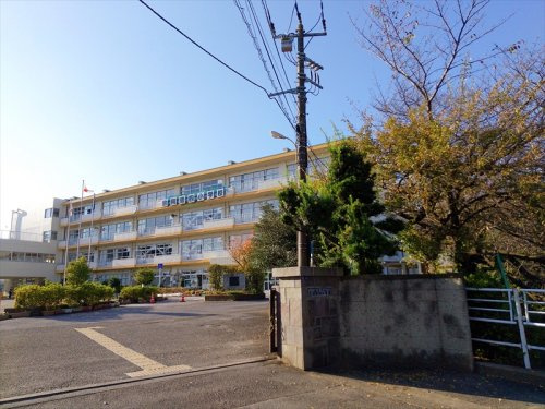 【小学校】志木市立宗岡第四小学校まで990ｍ