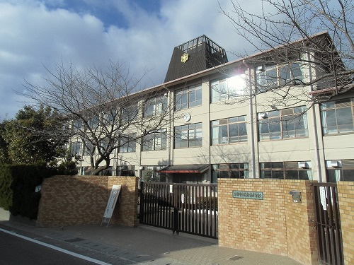 【小学校】京都市立岩倉南小学校まで956ｍ
