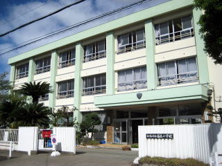 【小学校】福島小学校まで59ｍ