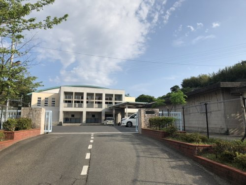 【中学校】鹿児島市立和田中学校まで1617ｍ