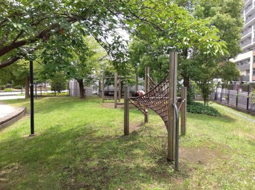 【公園】くすのき公園まで443ｍ