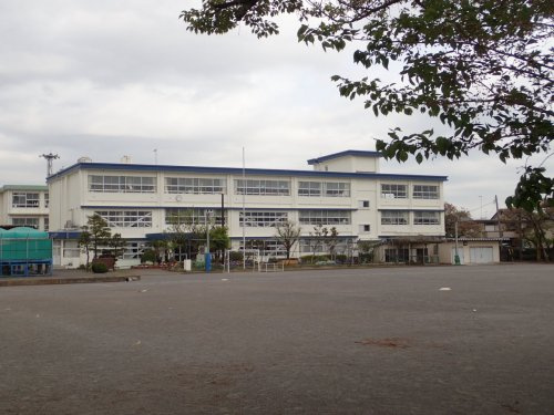 【小学校】平塚市立豊田小学校まで686ｍ