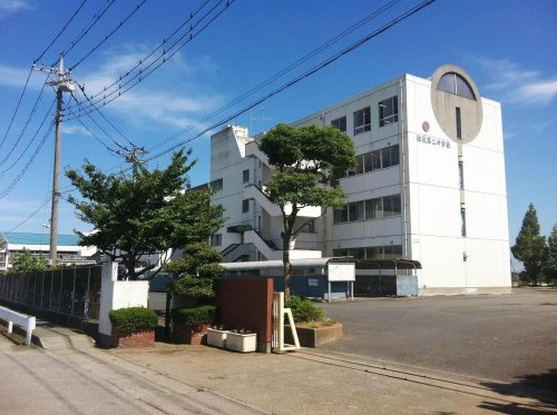 【中学校】松伏町立松伏第二中学校まで1229ｍ