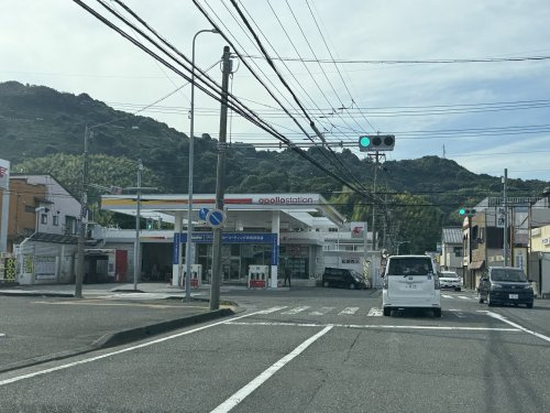 【ガソリンスタンド】静岡シェル石油販売(株)　唐瀬通りSSまで639ｍ