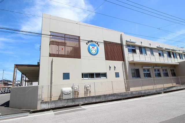 【保育園】高須保育園まで638ｍ