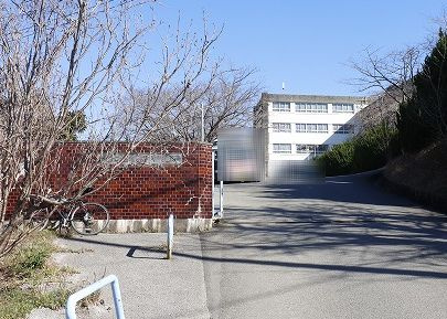 【高校】私立高知中央高校まで1476ｍ