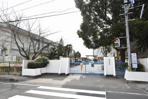 【小学校】春日部市立八木崎小学校まで630ｍ
