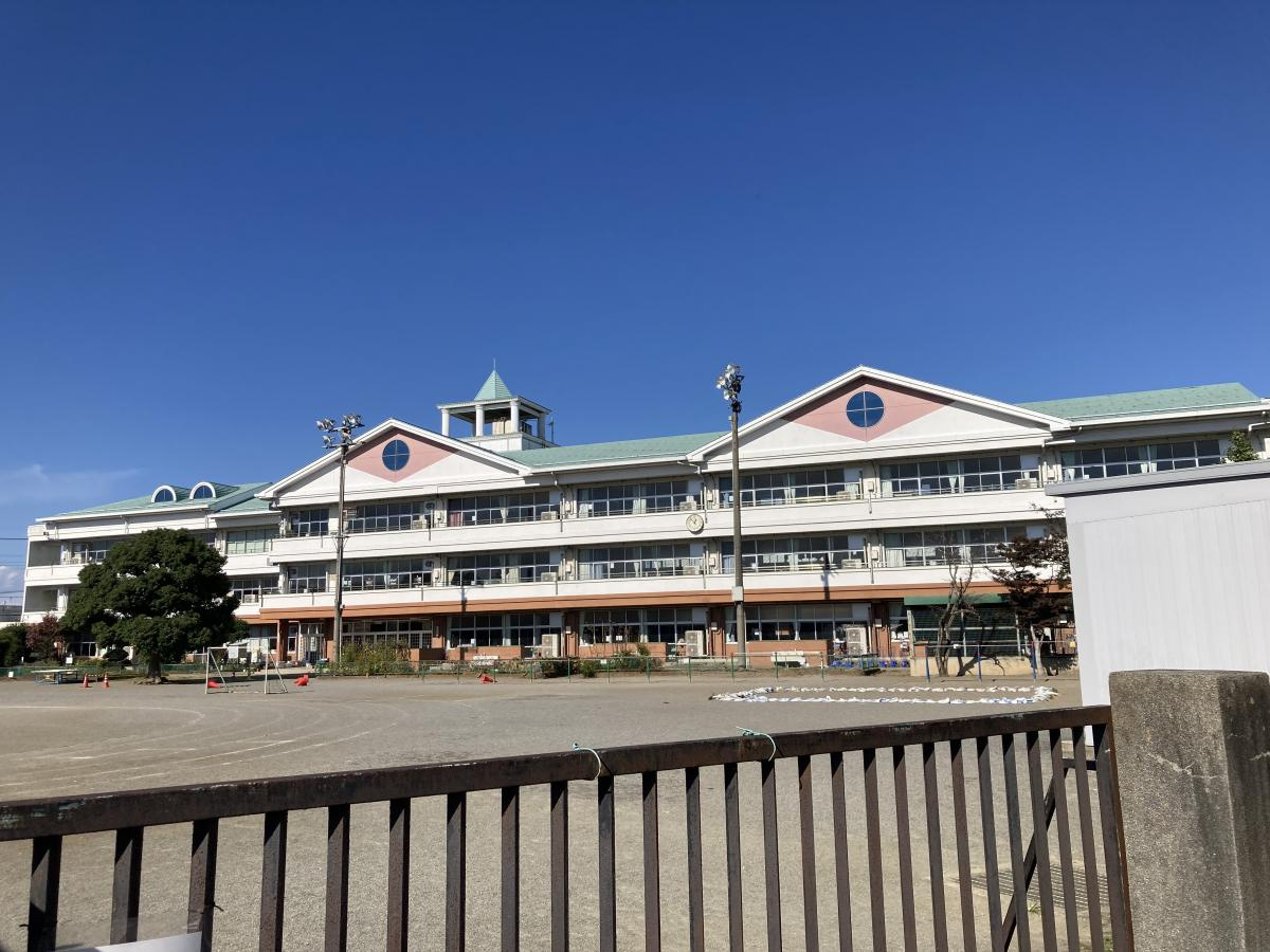 【小学校】神川町立丹荘小学校まで1973ｍ