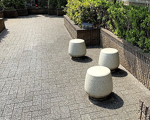 【公園】弦巻三丁目ゆずりは公園まで323ｍ