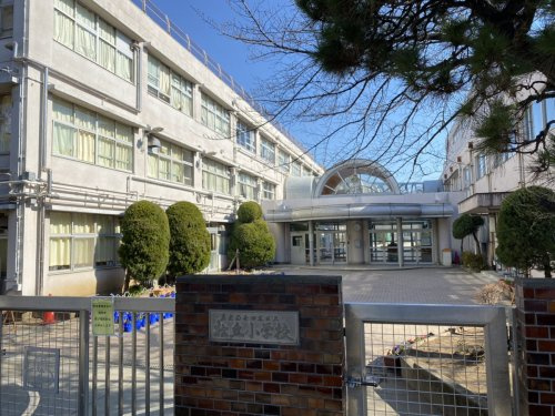 【小学校】世田谷区立松丘小学校まで403ｍ