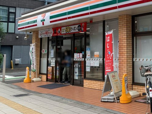 【コンビニエンスストア】セブンイレブン　さいたま下町3丁目店まで530ｍ