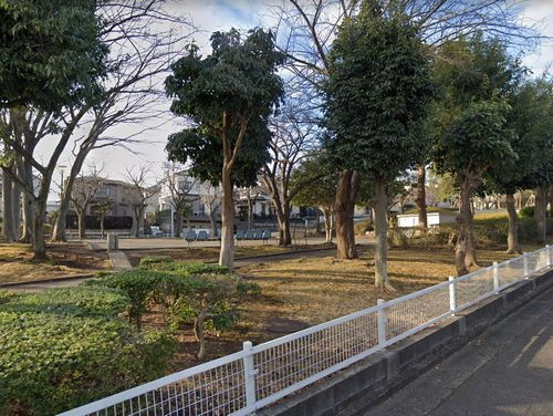 【公園】南羽根沢公園まで674ｍ