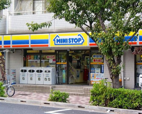 【コンビニエンスストア】ミニストップ　千早町4丁目店まで249ｍ