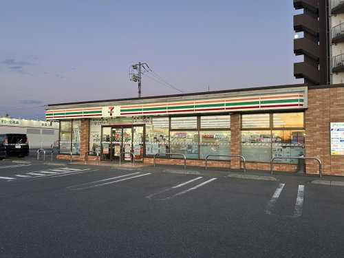【コンビニエンスストア】セブンイレブン牛久ひたち野西3丁目店まで1100ｍ