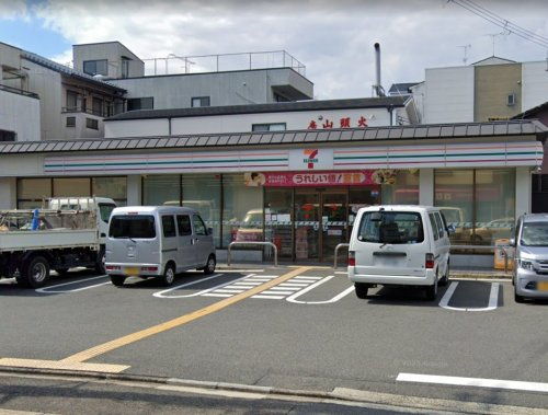 【コンビニエンスストア】セブンイレブン　京都佐井通丸太町店まで100ｍ