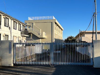 【中学校】武蔵村山市立第五中学校まで593ｍ