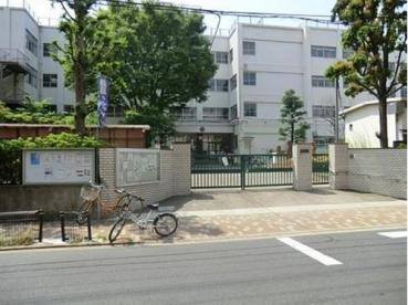 【小学校】足立区立辰沼小学校まで560ｍ