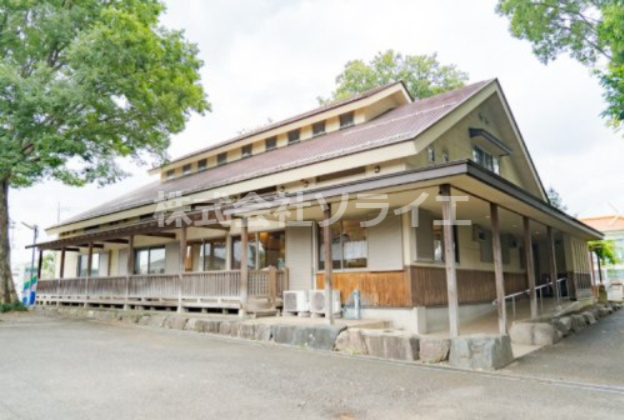 【幼稚園】みよしの幼稚園まで2115ｍ