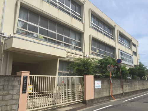 【小学校】高松小学校まで1289ｍ