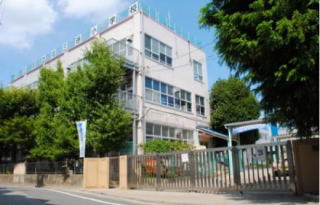 【小学校】足立区立北三谷小学校まで320ｍ