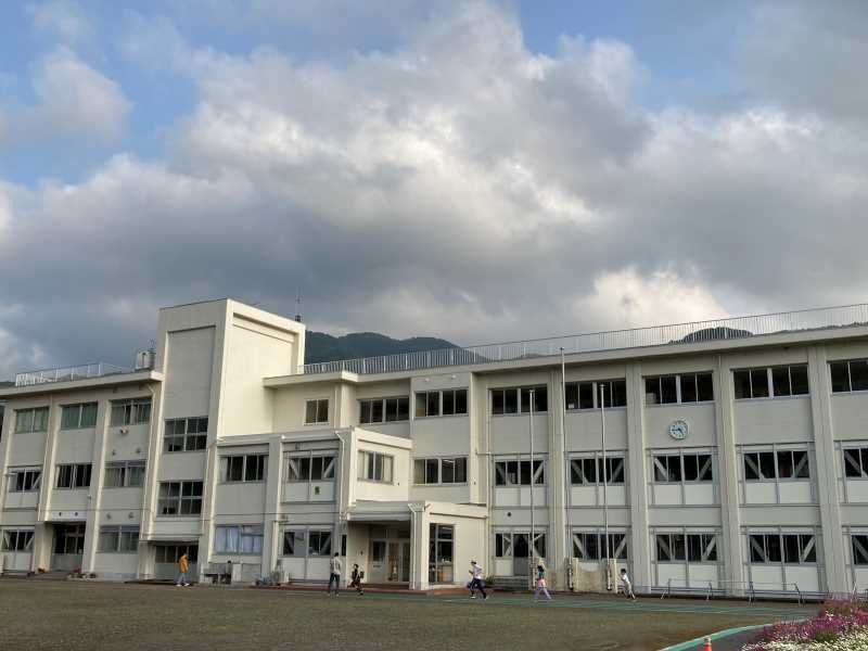 【小学校】沼津市立戸田小中一貫学校まで522ｍ