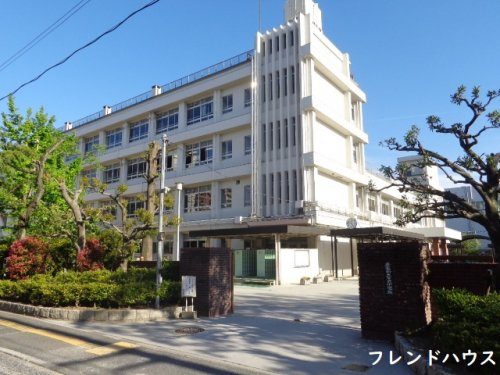 【中学校】宇品中学校まで817ｍ
