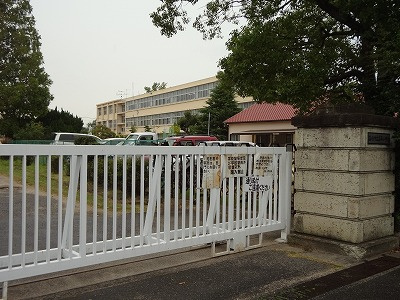 【小学校】高浜市立高取小学校まで1464ｍ