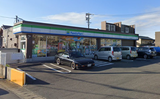 【コンビニエンスストア】ファミリーマート　各務原希望町店まで543ｍ