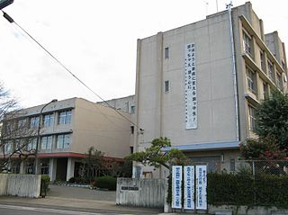 【中学校】大津市立瀬田中学校まで660ｍ