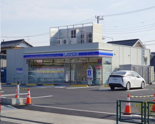 【コンビニエンスストア】ローソン　町田常盤町店まで473ｍ