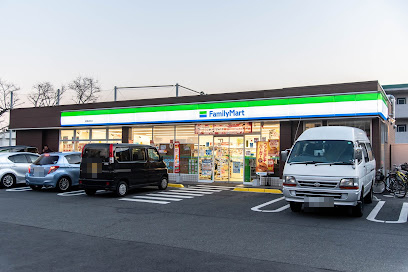 【コンビニエンスストア】ファミリーマート　昭島緑町店まで238ｍ