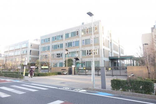 【小学校】さいたま市立つばさ小学校まで941ｍ