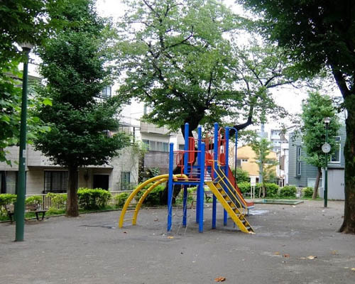【公園】文京区立　駒込林町公園まで358ｍ