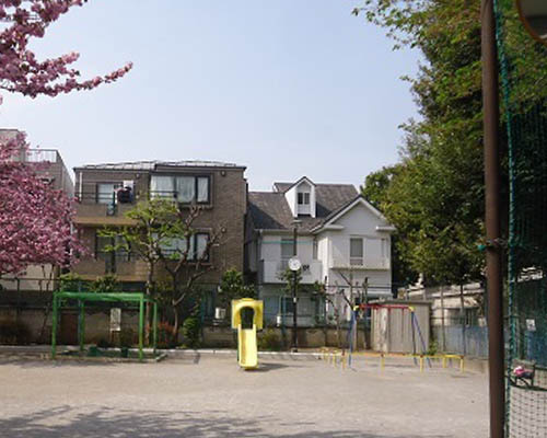 【公園】文京区立千駄木公園まで563ｍ