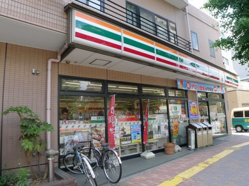 【コンビニエンスストア】セブンイレブン　板橋大原町店まで70ｍ