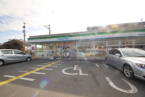 【コンビニエンスストア】ファミリーマート新座市役所通り店まで447ｍ
