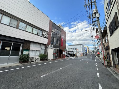【郵便局】広島旭郵便局まで458ｍ