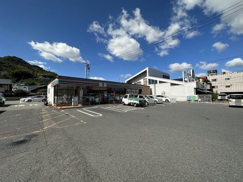 【コンビニエンスストア】セブンイレブン　広島仁保店まで330ｍ
