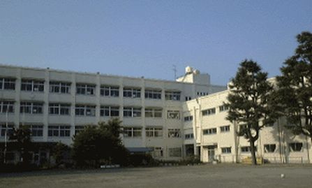 【小学校】横浜市立　南瀬谷小学校まで300ｍ