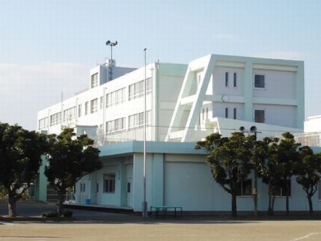 【小学校】茅ヶ崎市立　鶴が台小学校まで669ｍ