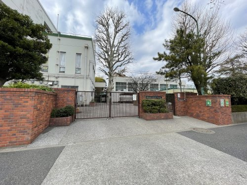 【中学校】四谷中学校まで926ｍ
