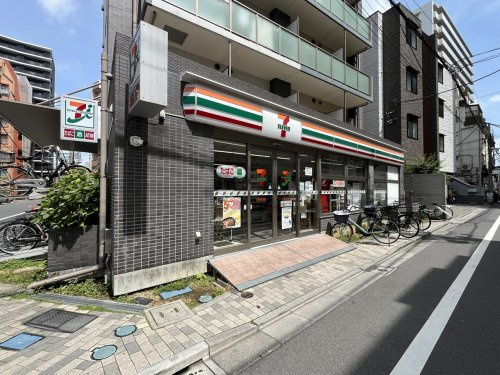 【コンビニエンスストア】セブンイレブン北区東十条2丁目店まで55ｍ