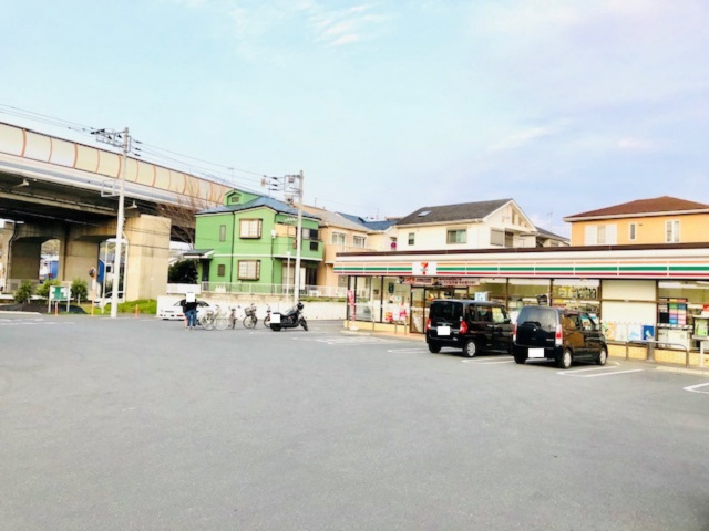 【コンビニエンスストア】セブンイレブン　茅ヶ崎赤羽根南店まで872ｍ