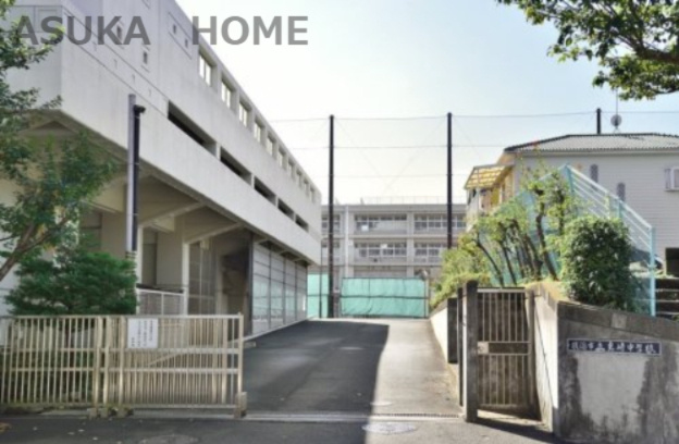 【中学校】横浜市立岩崎中学校まで1455ｍ