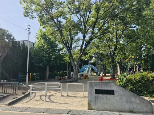 【公園】小曽根公園まで390ｍ