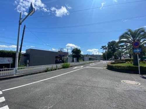 【駅】郡津まで2304ｍ