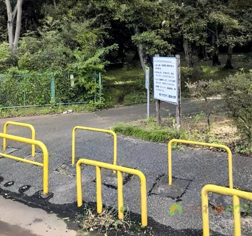 【公園】桶川市子ども公園まで896ｍ