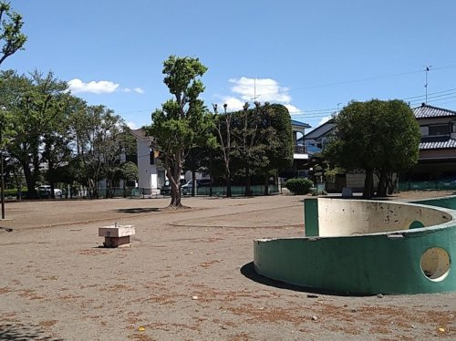 【公園】やよい公園まで188ｍ